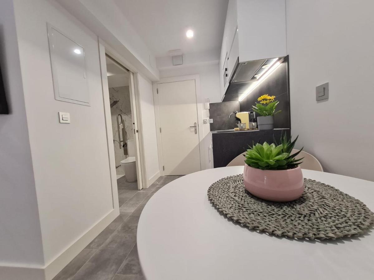 Loftinmalaga Aparthotel Luaran gambar