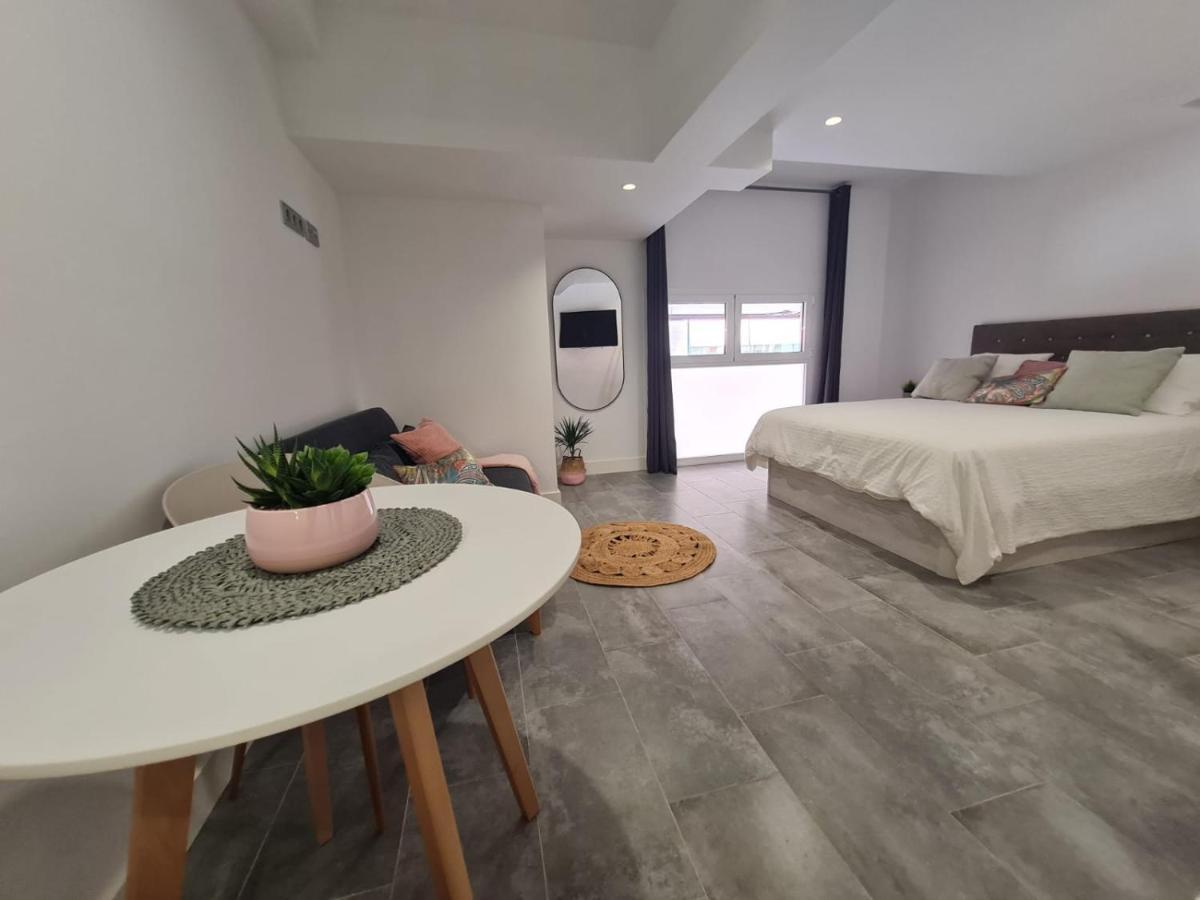 Loftinmalaga Aparthotel Luaran gambar